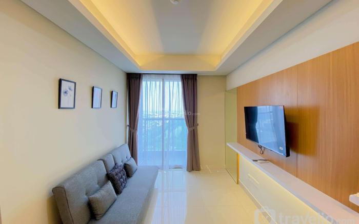 WellFurnished 2BR Apartment Gold Coast By Travelio
