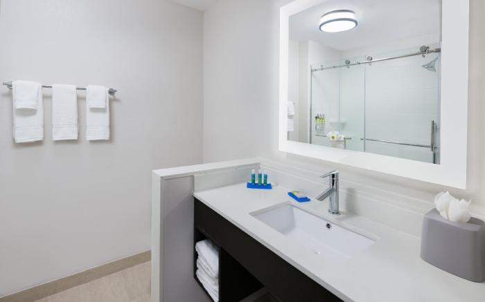 Holiday Inn Express & Suites Houston SW – Missouri City By IHG