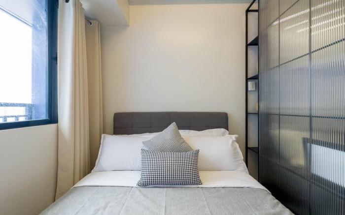 IG-worthy Modern 1BR in Air Residences 2X26