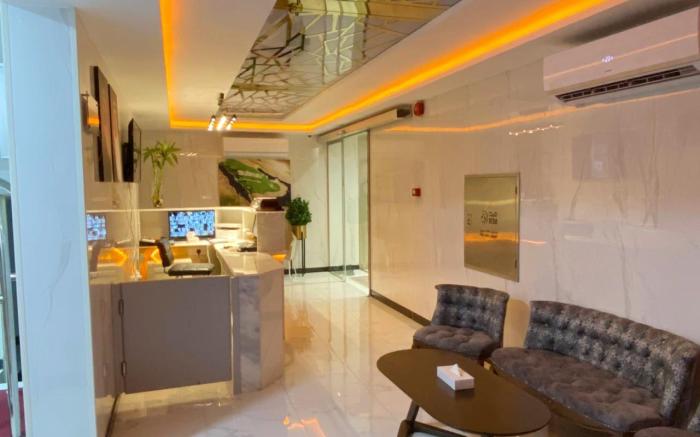(touq balad hotel ) فندق توق بلد 
