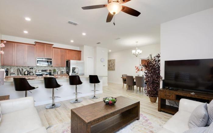 Private Pool, Prime Location, Beautiful Home