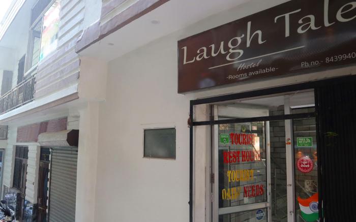 Laugh tale hostel