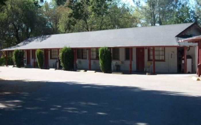 Shasta Dam Motel