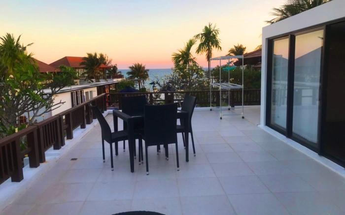 The Oriental Beach Pool Villa and Village