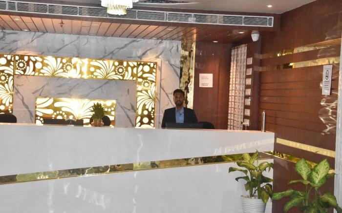 HOTEL ALLISHAN