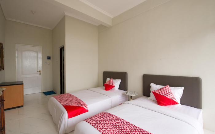 Capital O 3359 Pondok Wisata Jaden Trawas Mojokerto