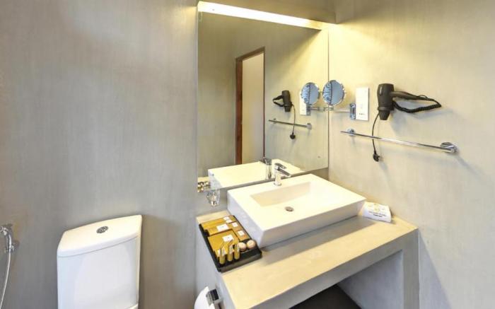 Golden Pearl Tangalle Beach