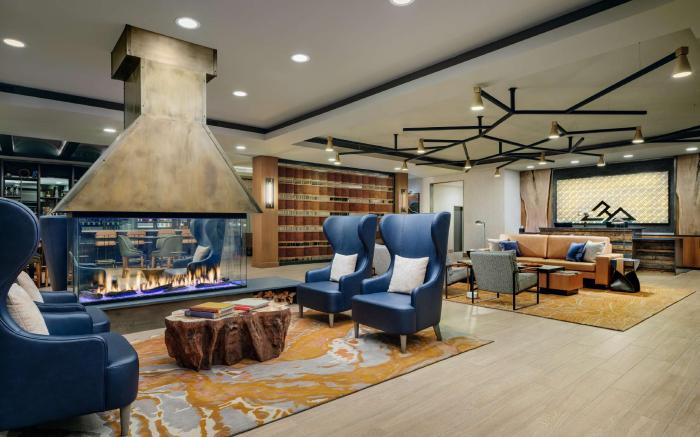 The Hoffmann Hotel Basalt Aspen, Tapestry Collection Hilton