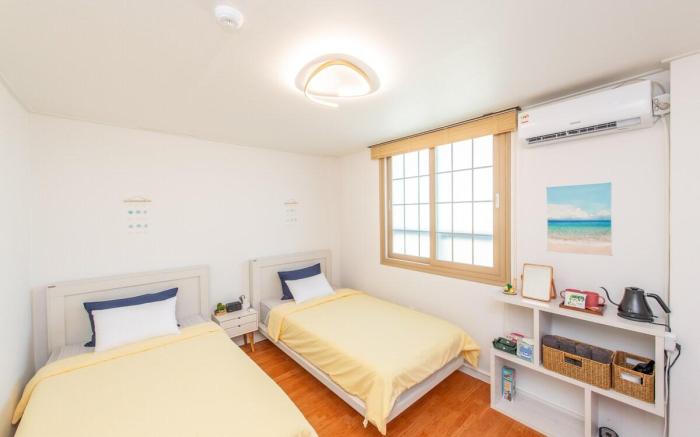 Dolcorom Seongsan2 [Dolkorom Seongsan Branch 2 - Room 205]