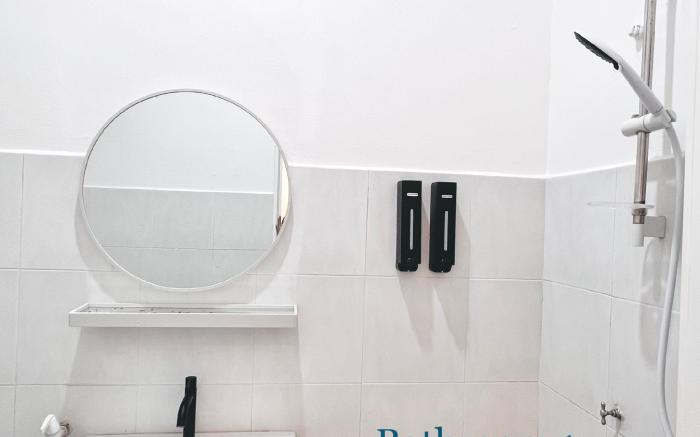 HeySnowy#Single Semi-D #FreeNetflix #gated&guarded