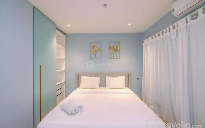 ModernLook 2BR Sentul Tower Apartment By Travelio