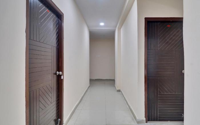 OYO 812329 Shri Ganesh Residency