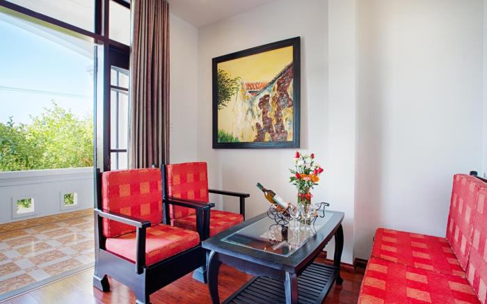 Riverside Impression Villas