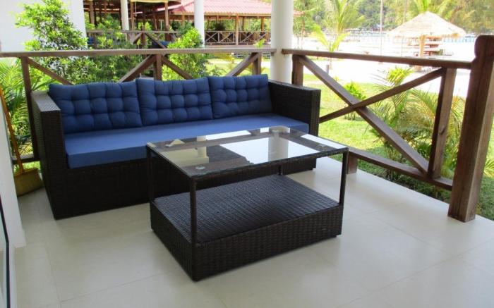 Saracen Bay Resort