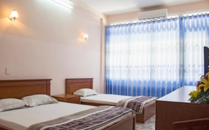 Bank Hotel