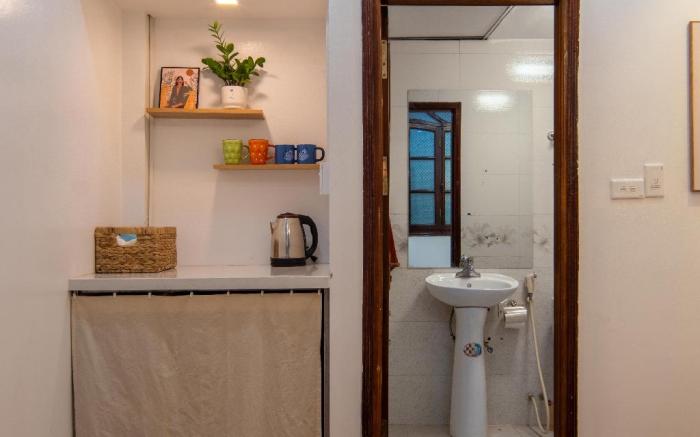 Holly's Rustic Homestay