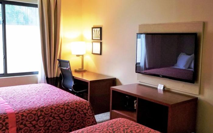 Days Inn by Wyndham Brooklyn Marine Park