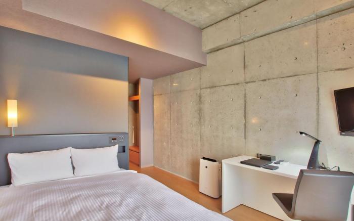 Naha-West Inn