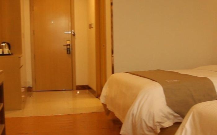 GreenTree Inn Xianning Tongcheng County Bus Station Business Hotel