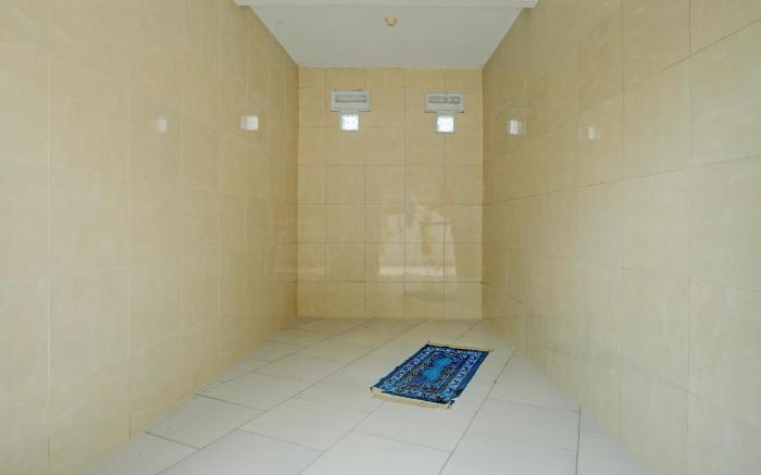 SPOT ON 93149 Karman's Sari 1 Homestay Syariah