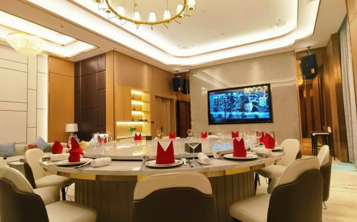 LC International Hotel Yangon
