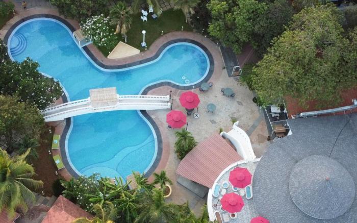 Sashas Holiday Village