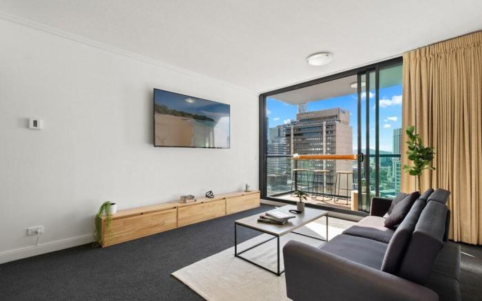 Brisbane CBD 1BR Apartment - City Views