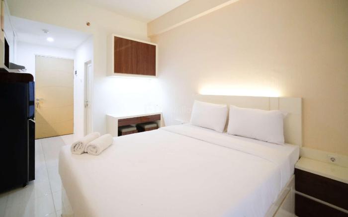 Compact Cozy Studio Bale Hinggil Apt By Travelio