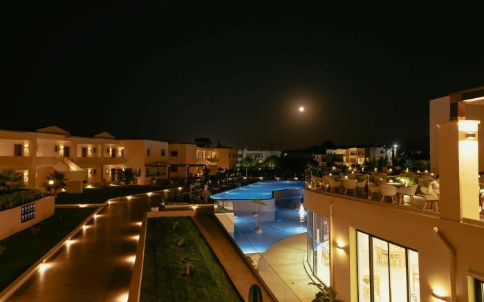 Silver Beach Hotel & Apartments