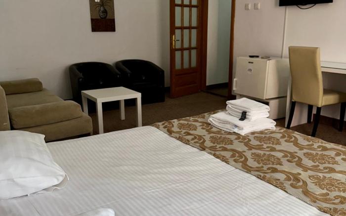 Dalin Hotel