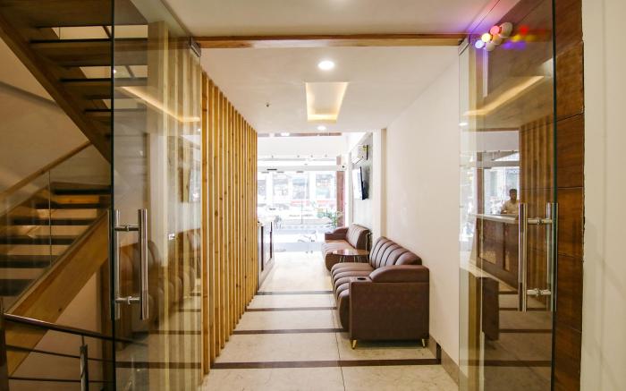 FabHotel Prism Grand