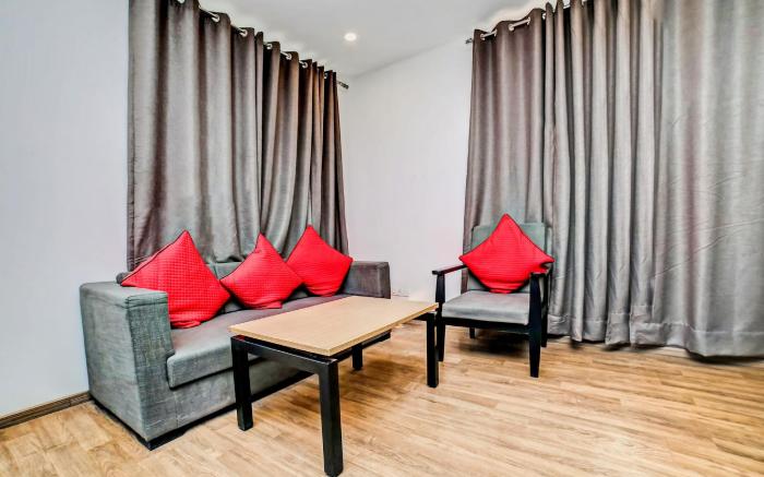 Hotel O Town House 1274 Patrakar Puram