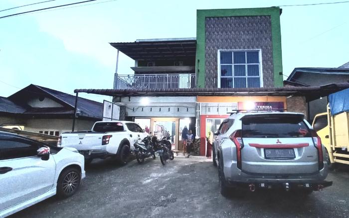 OYO 93206 Penginapan Budi Syariah