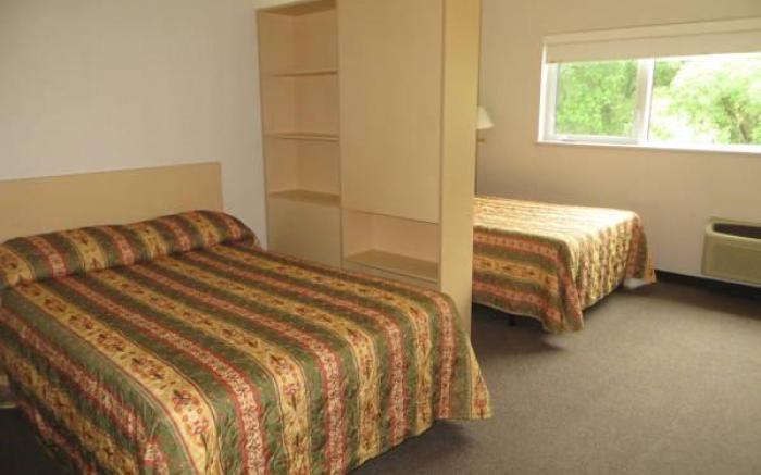 Residence & Conference Centre - Brockville