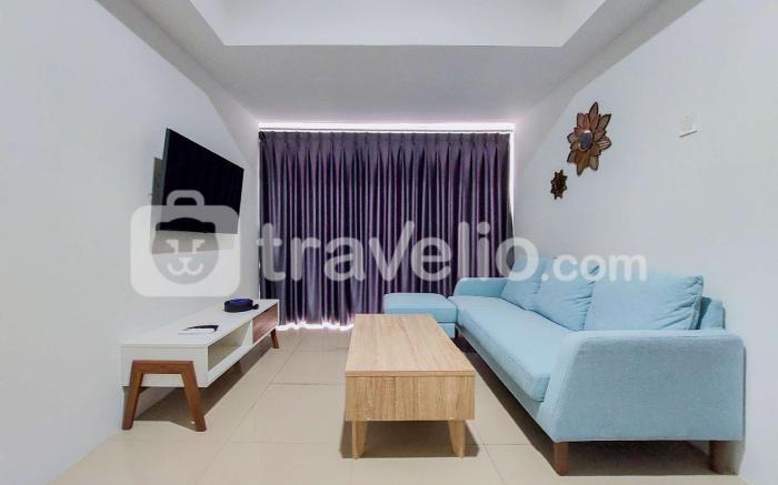 NiceHomey 3BR Tamansari Bintaro Masion By Travelio