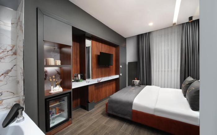 SECOND HOTEL
