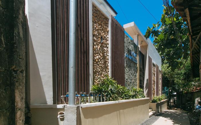 RedDoorz @ LM Apartelle Boracay