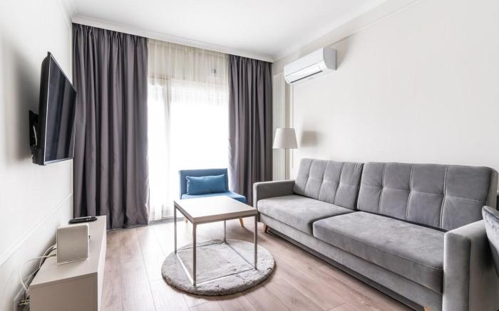 Golden Apartments Warsaw - Mennica Residence