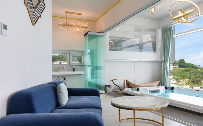 perfect swimming spa pollvilla stay Qnine