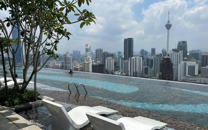 [15] Axon Bukit Bintang Suites by Kimiro