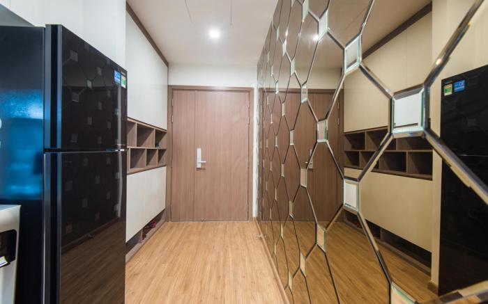 Two bedrooms apartment vinhomes metropolis