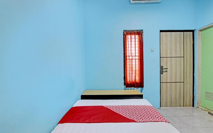 OYO 93209 Guest House Cemara 3