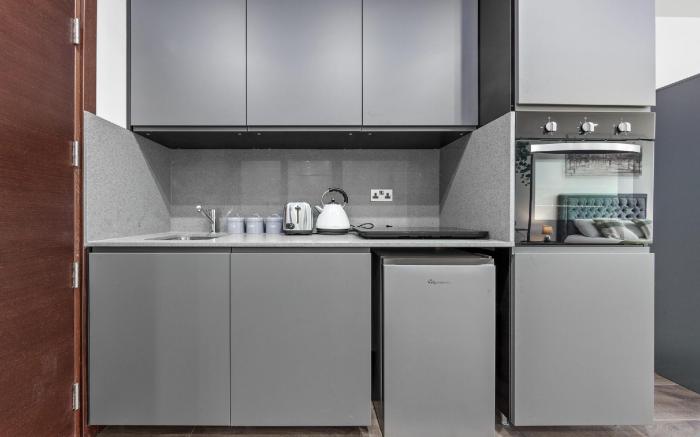 Serviced Studio Flat Golders Green near Hampstead