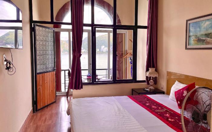 Le Pont Bungalow Cat Ba
