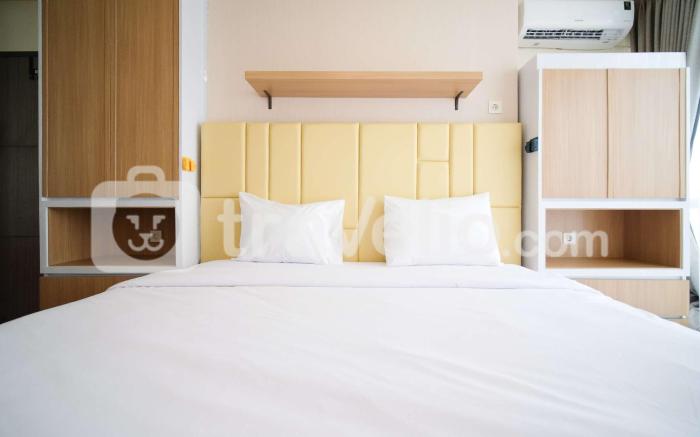 Best Location & Strategic 2BR Praxis By Travelio