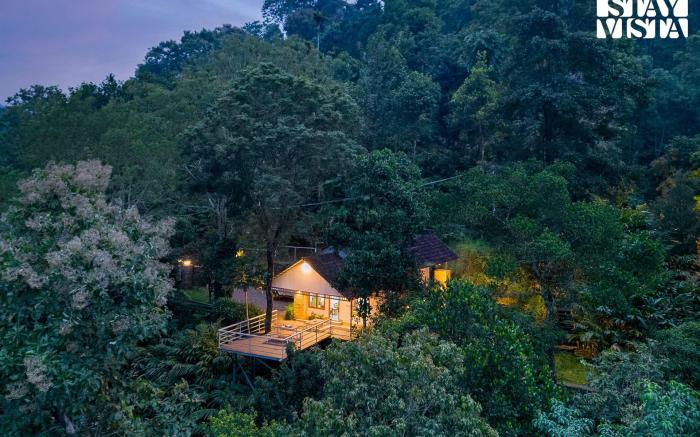 StayVista at Cave Song with Bonfire Free Breakfast