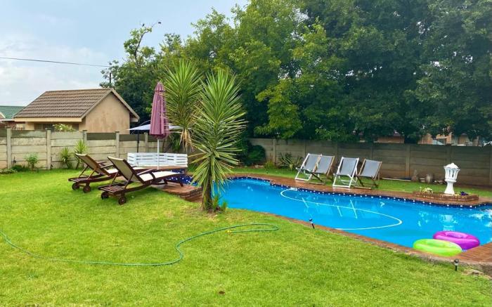 Sensational Antique Patio Suite with Pool & Firepl