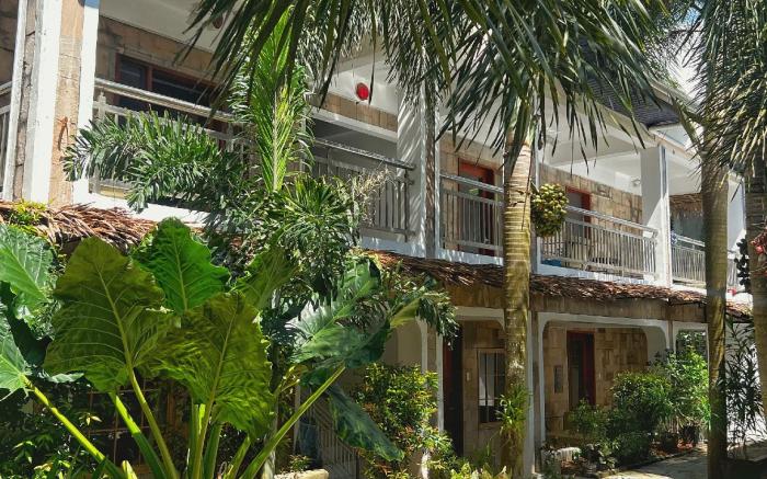 Senare Boracay Hotel
