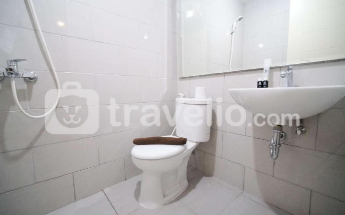 Compact 2BR Benson Supermall Mansion By Travelio