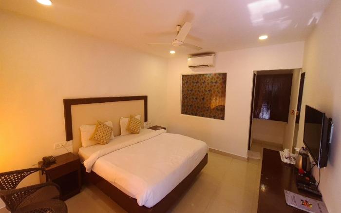 Beach Walk By Morjim Beach - Feather Touch Hotels & Resorts